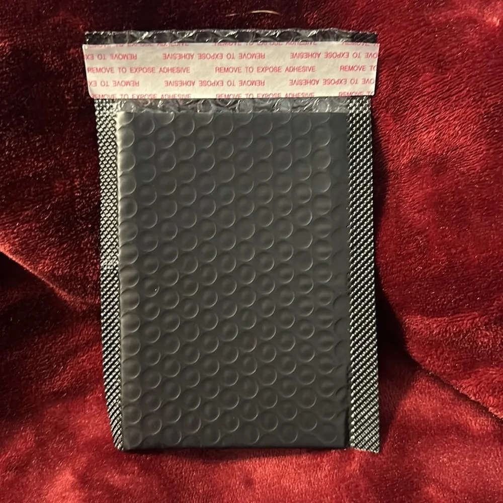 NWT High Quality 20 ct Bubble Mailers
